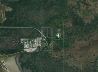 5 Plantation Pkwy, Everglades City, FL 34139