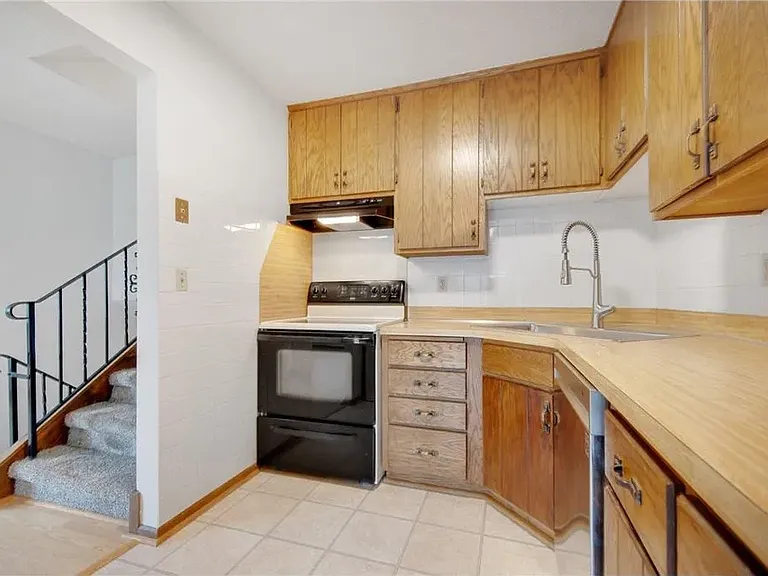 8509 S Maplebrook Cir — Photo 32