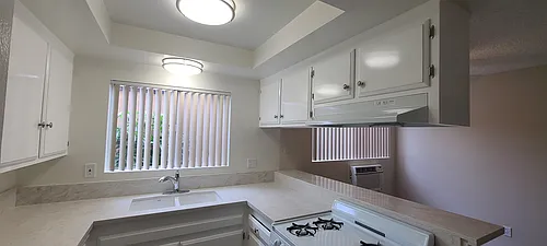 The Enrique Apartments Photo 1