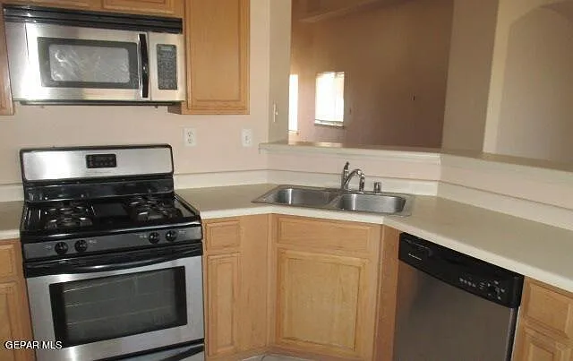 11708 Snow Cloud Ct — Photo 5