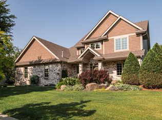 5145 Scenic Oak Dr SW, Rochester, MN 55902