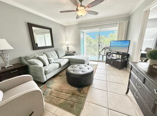 4274 Calinda Ln APT 243, Niceville, FL 32578
