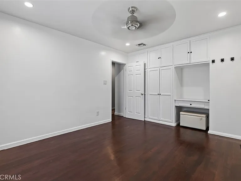 14243 Community St — Photo 11