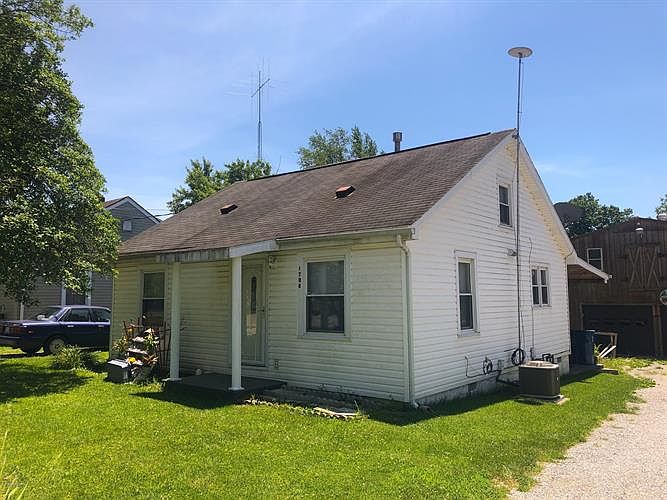 1st image of 1708 Cherry Ln