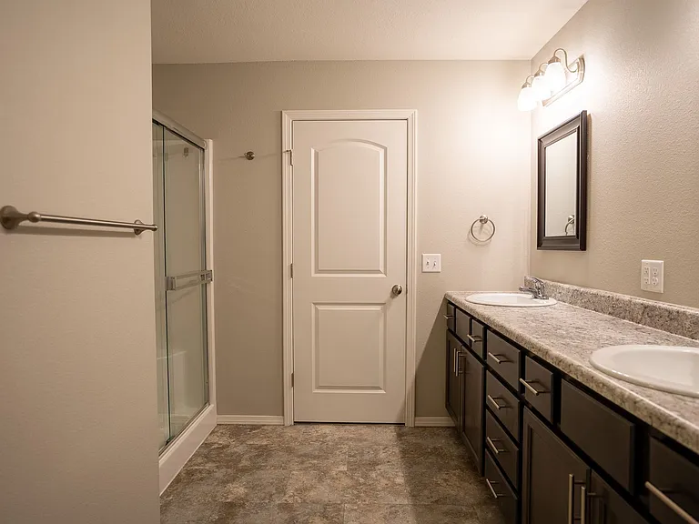 5468 S Main St — Photo 14