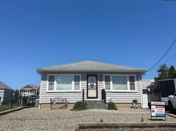 759 Francis Drive, Toms River, NJ 08753