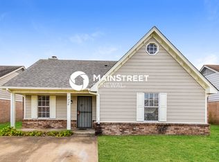 7098 Hampton Dr, Horn Lake, MS 38637