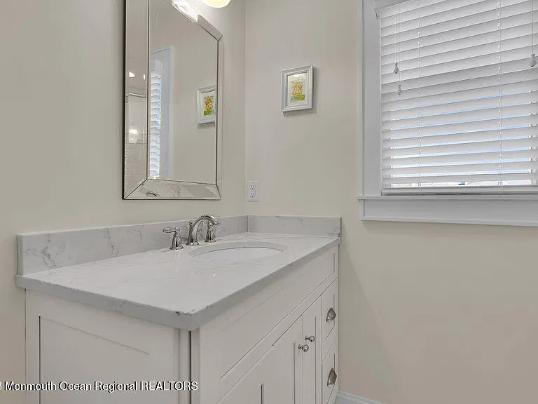 303 B St — Photo 48