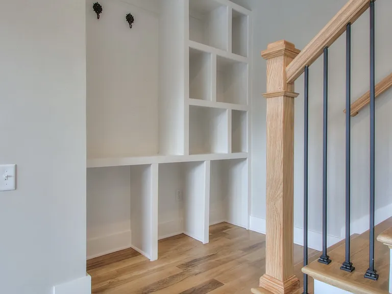 2810 Gear St — Photo 20