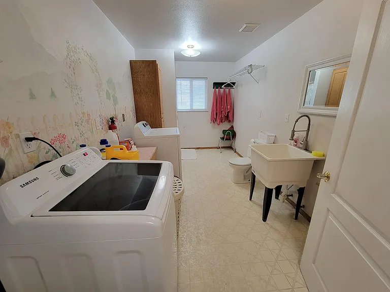22310 Kimberly Rd — Photo 11