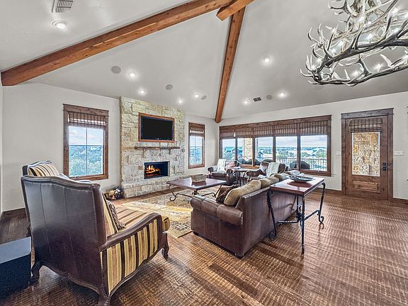 5th image of 2195 Century Oak Dr