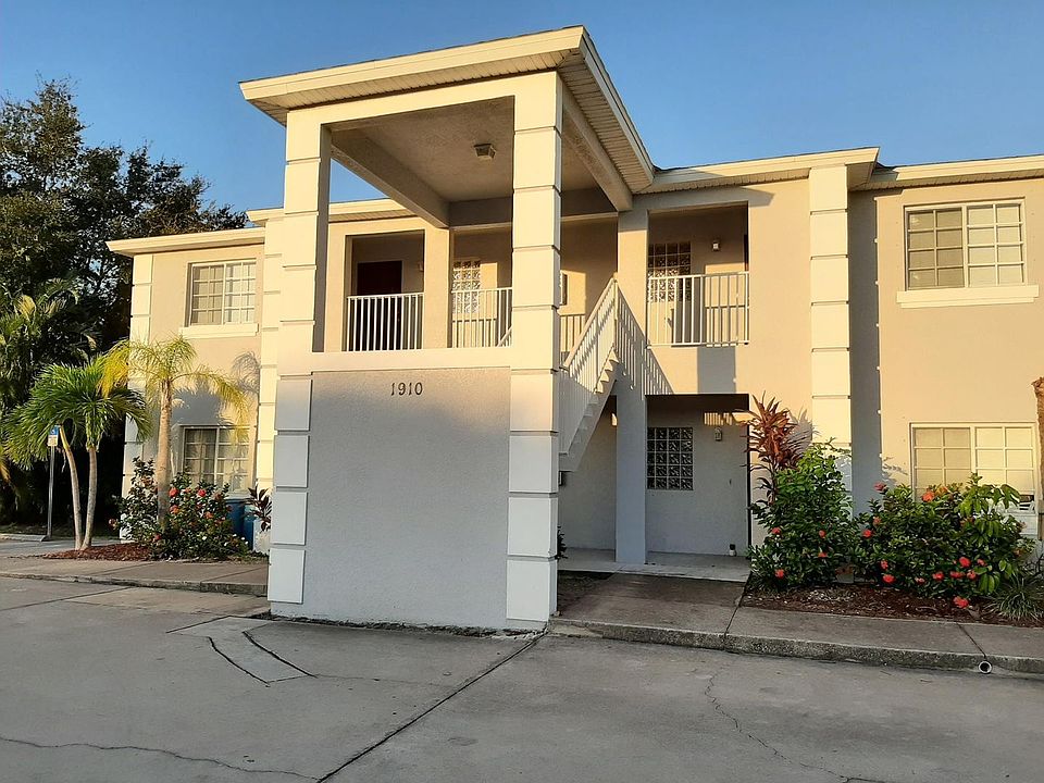 1st image of 1910 Santa Barbara Blvd APT 4