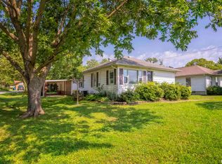 219 N Oak St, De Soto, IL 62924