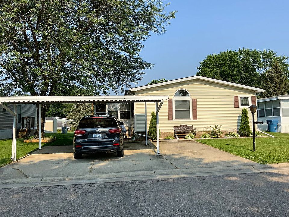 1st image of 198 Parkway Dr