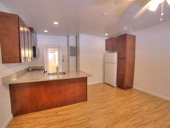 2nd image of 1032 4th St #10