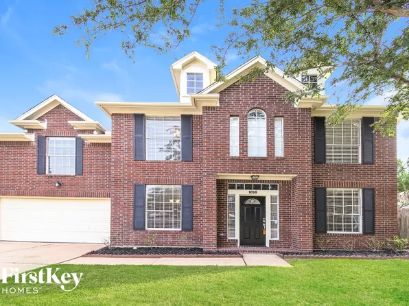 1816 Oak Lake Cir, Pearland, TX 77581