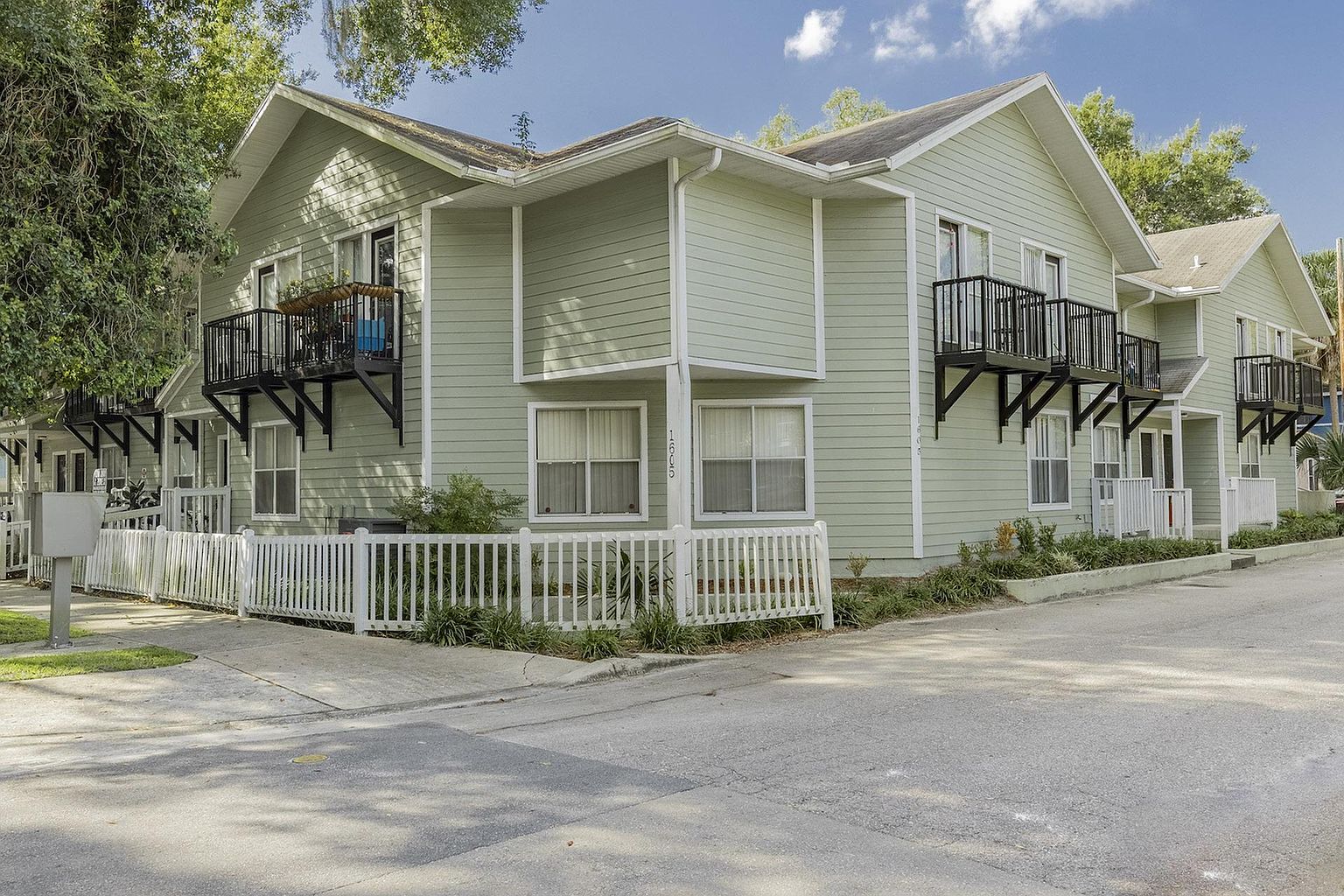 College Park At Midtown Apartment Rentals Gainesville Fl Zillow