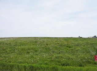 564 Avenue Oak Grv, Prescott, WI 54021