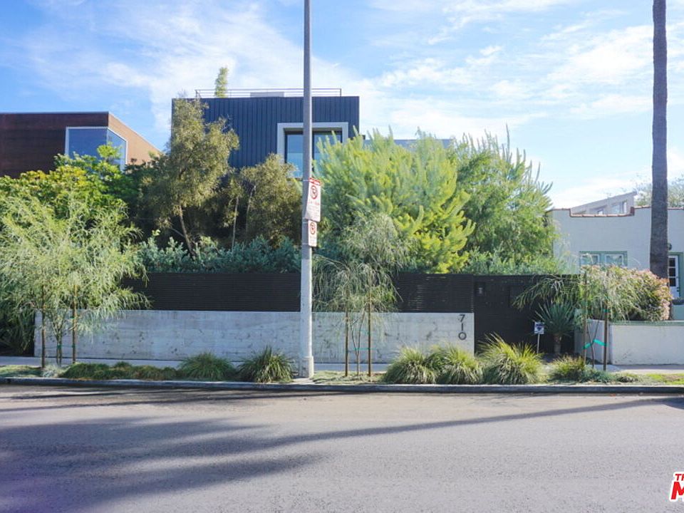 2nd image of 710 California Ave