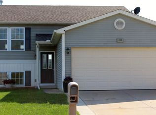 132 Lake Ridge Dr, Mason, MI 48854