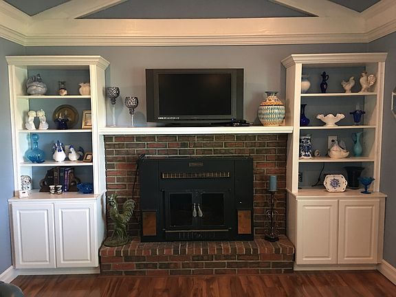 Built-ins at Gas Fireplace