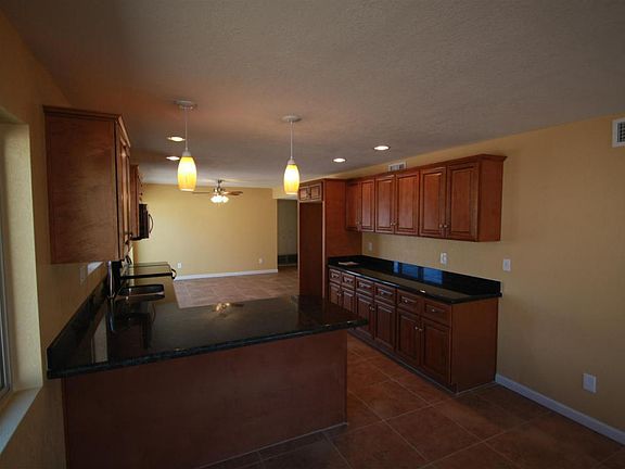 5th image of 1273 E Barcelona Ave
