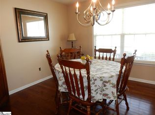 111 Twinflower Dr, Taylors, SC 29687