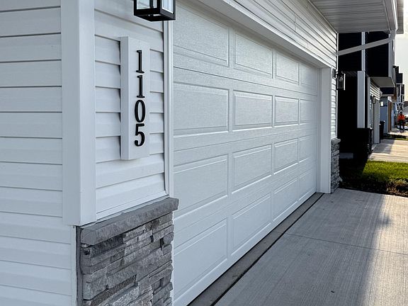 4th image of 1105 Jill Dr W