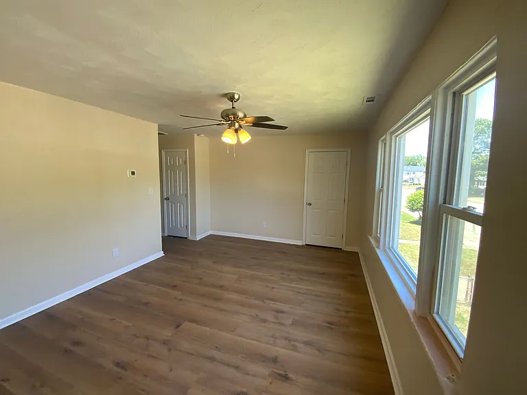 41 Ash Ave #B — Photo 11