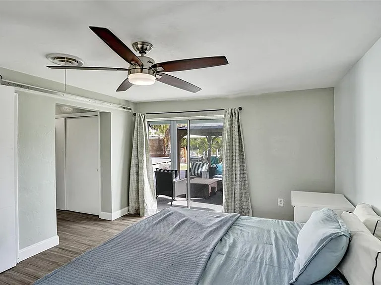 1710 SW 6th Ave — Photo 33