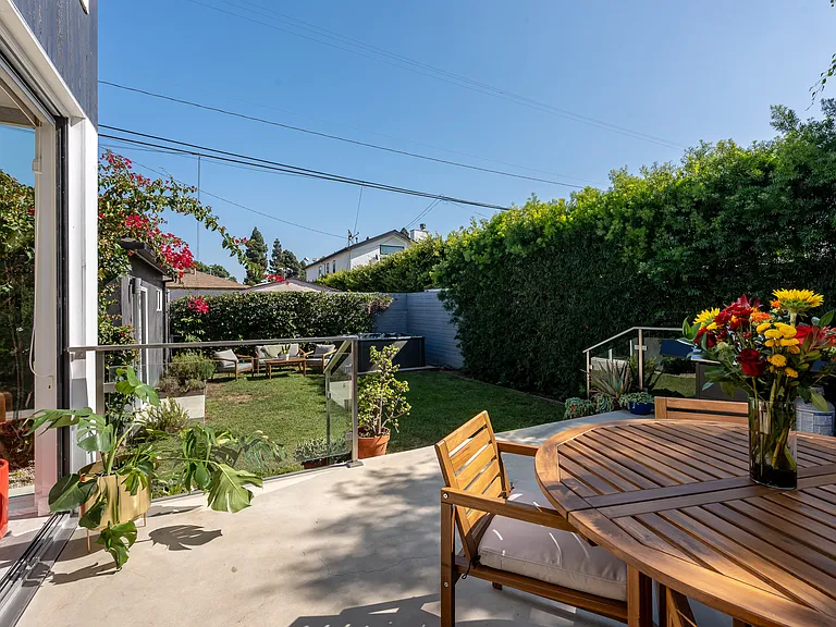 4146 Beethoven St — Photo 42
