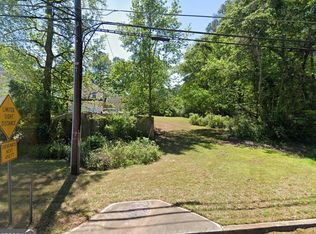 3622 Waldrop Rd, Decatur, GA 30034