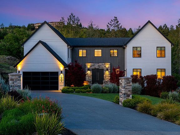 2nd image of 3696 Crown Hill Drive