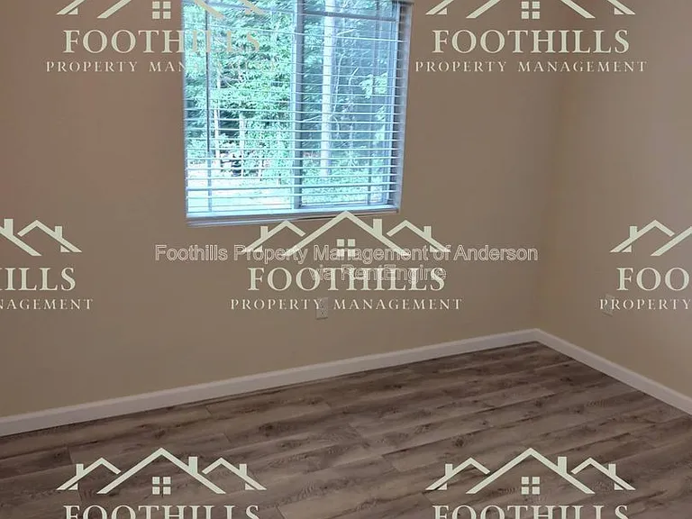 427 Gibson Rd — Photo 9