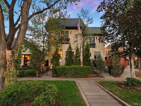 2nd image of 2527 Tremont Place
