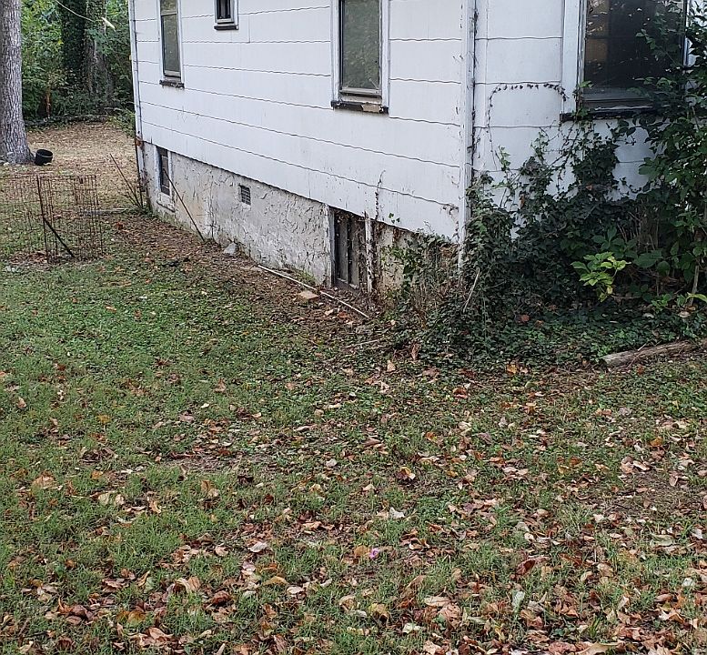 2nd image of 1900 Wheeler Ave