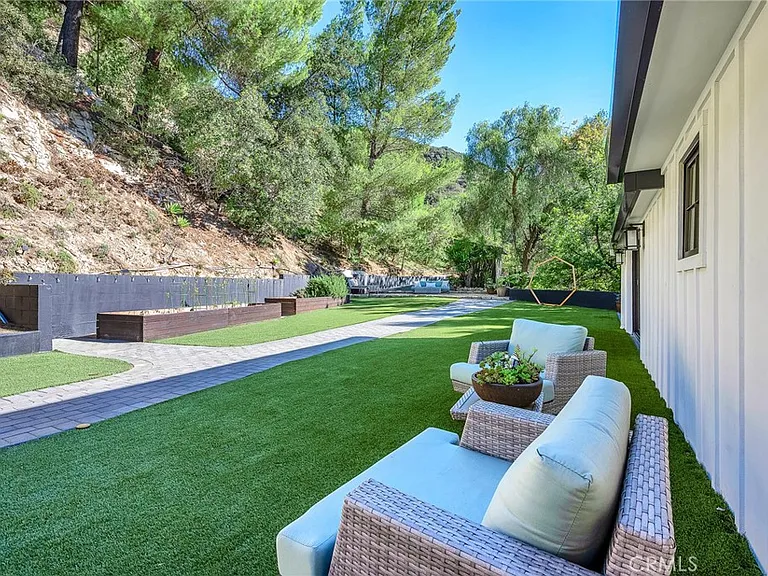 24301 Sylvan Glen Rd — Photo 48