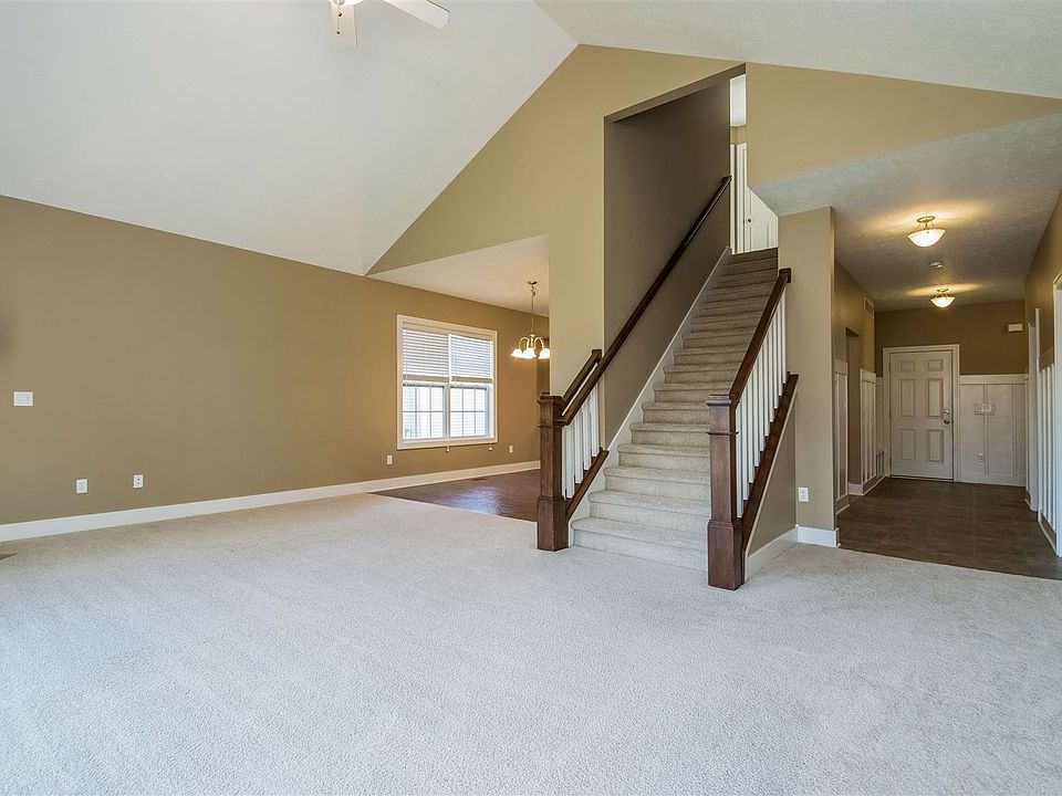 009-photo-living-room-3439721