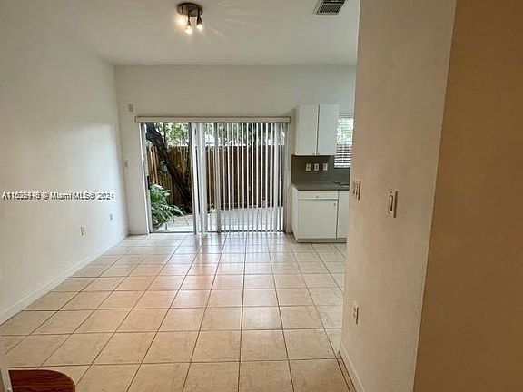 4th image of 10723 NW 85th Ter #438