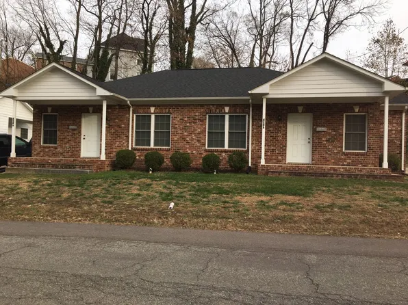 818B Harvard St SW, Roanoke, VA 24015