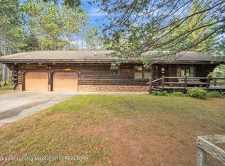 1530 Bow Bend Trl, Grayling, MI 49738