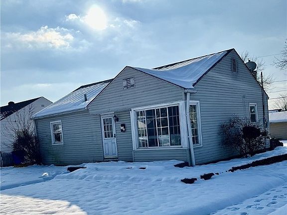 4th image of 1001 Brough Ave
