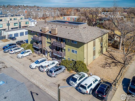 2nd image of 2155 Walnut St