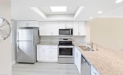 1st image of 152 Cypress Way E #1206