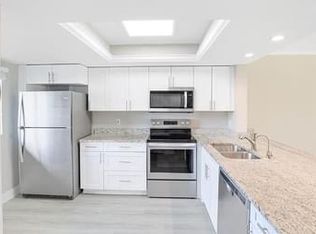 152 Cypress Way E #1206, Naples, FL 34110