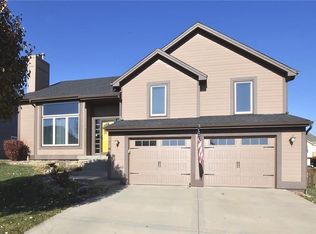 1401 Pleasant Hill Dr, Platte City, MO 64079
