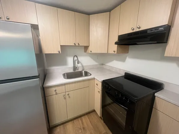 7 Tideview Path APT 9, Plymouth, MA 02360