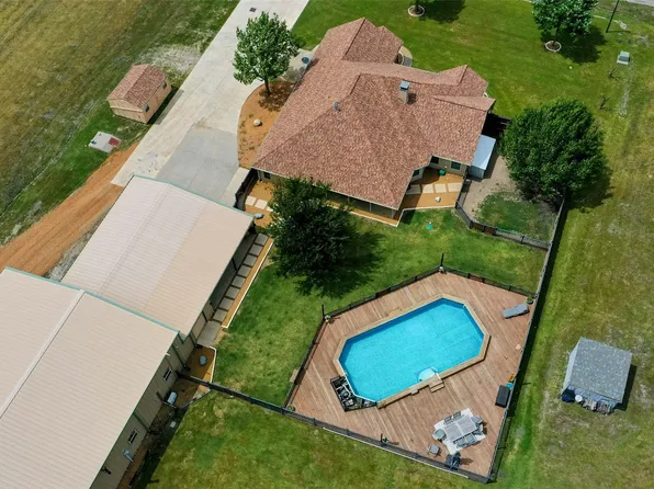 6367 Bridle Trl, Caddo Mills, TX 75135