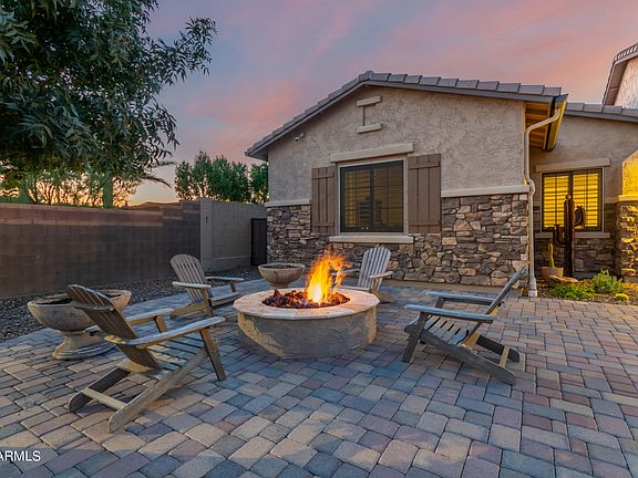 5th image of 9816 W DESERT ELM Lane