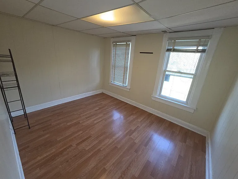 2223 W Fayette St — Photo 7